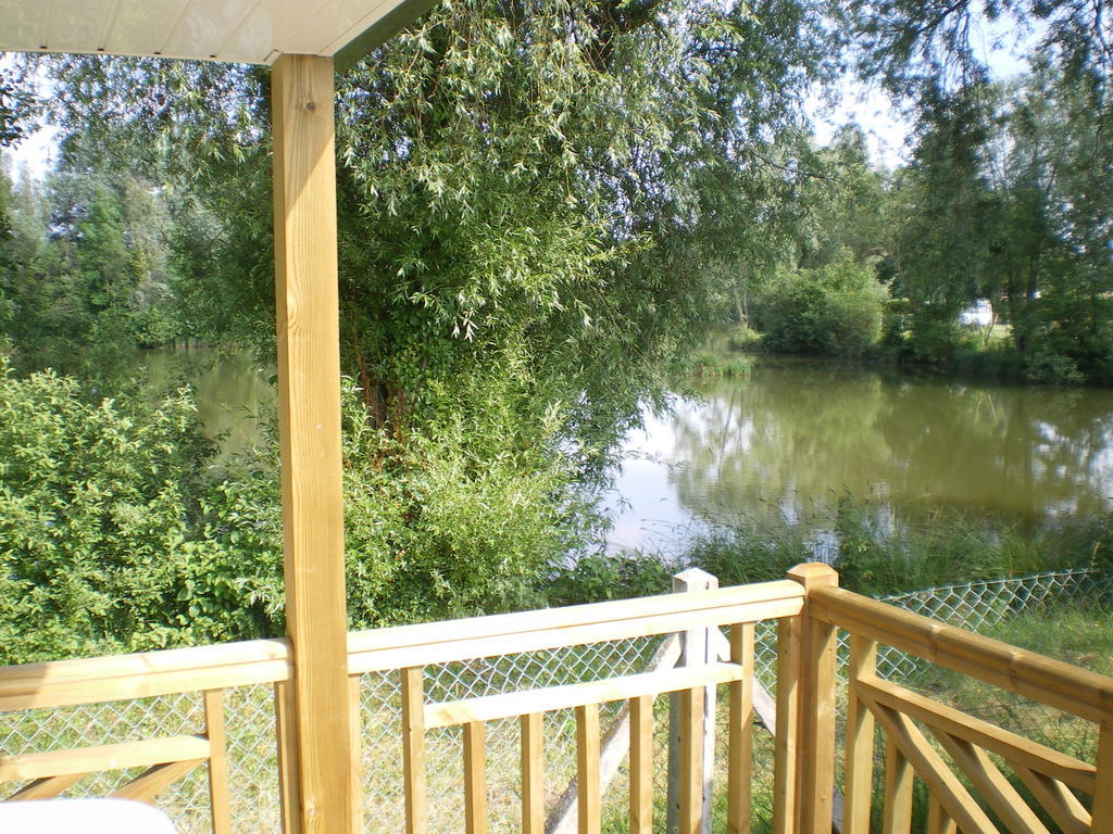 Aux Cygnes D'Opale Hotel Blangy-sur-Bresle Ruang foto