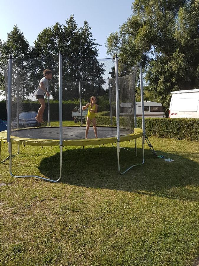 Aux Cygnes D'Opale Hotel Blangy-sur-Bresle Bagian luar foto